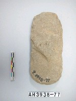 藏品(中型舌刃打製石斧)的圖片
